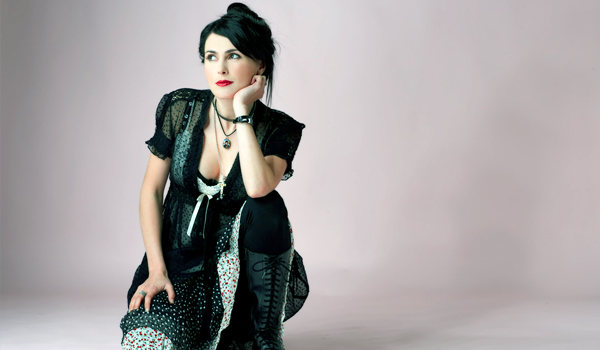 Адель, Шарон ден (Sharon den Adel – группа Within Temptation)